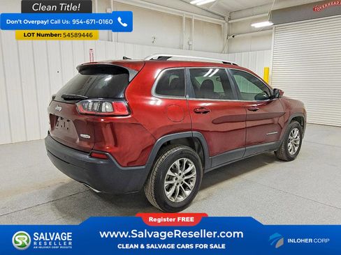 Used 2019 Jeep Cherokee Latitude Plus AWD/4WD image 4