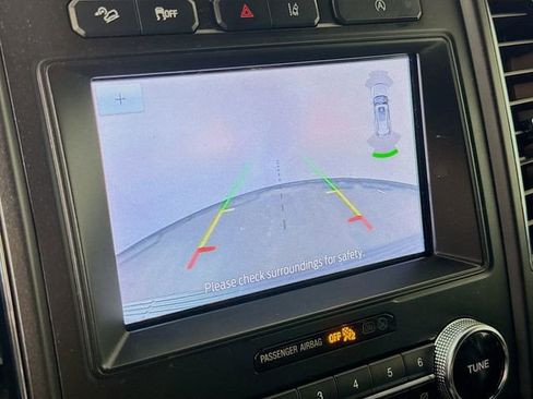 Used 2020 Ford Expedition Max Limited image 15