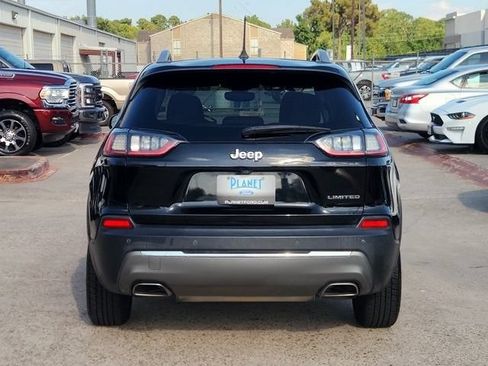 Used 2019 Jeep Cherokee Limited FWD image 6