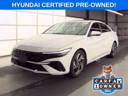 Used 2025 Hyundai Elantra Limited