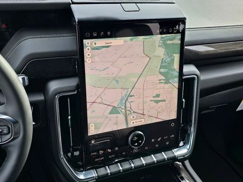 New 2026 GMC Yukon Elevation w/ Elevation Premium Package image 22