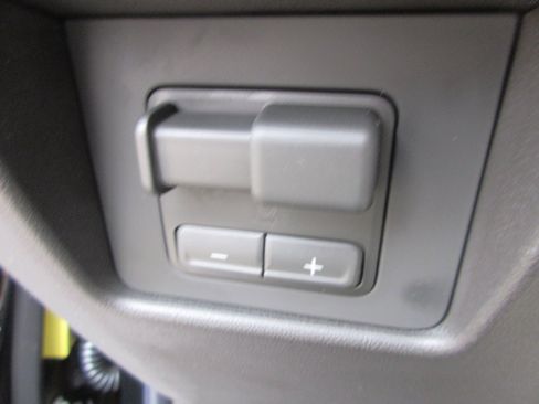 New 2026 GMC Canyon AT4 image 19