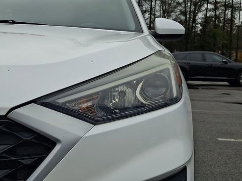 Used 2019 Hyundai Tucson SE image 11