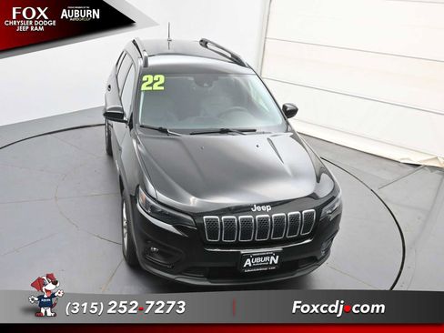 Used 2022 Jeep Cherokee Latitude Lux AWD/4WD image 29