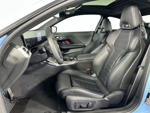 Used 2026 BMW M2 w/ Lighting Package RWD image 26