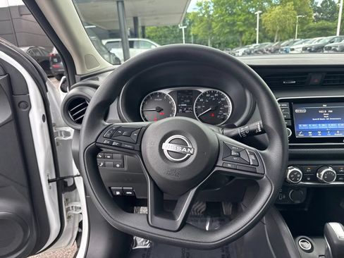 Used 2025 Nissan Kicks Play S FWD image 14
