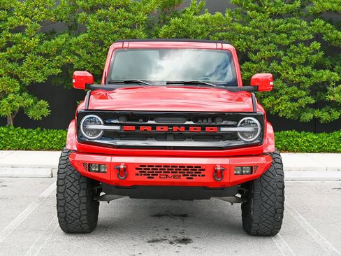Used 2023 Ford Bronco Outer Banks AWD/4WD image 3