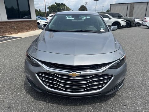 Used 2024 Chevrolet Malibu LT FWD image 12
