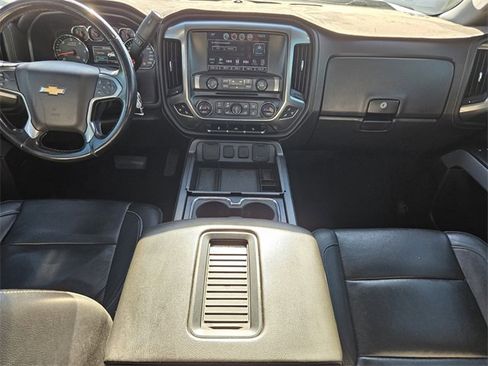 Used 2018 Chevrolet Silverado 1500 LTZ Z71 image 7