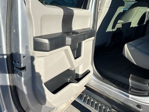 Used 2020 Ford F250 XL w/ STX Appearance Package image 21