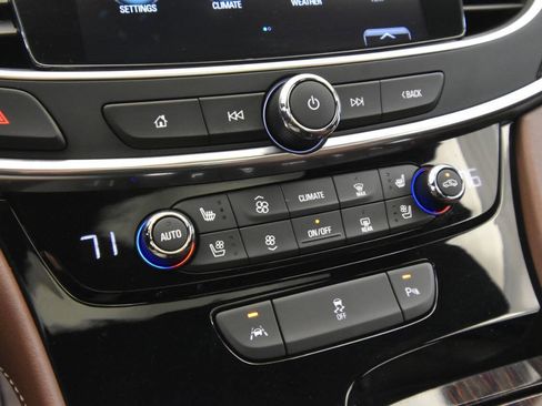 Used 2019 Buick LaCrosse Avenir image 19