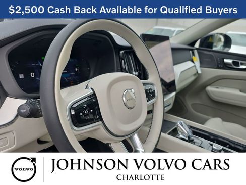 New 2026 Volvo XC60 T8 Ultra w/ Protection Package Premier image 16