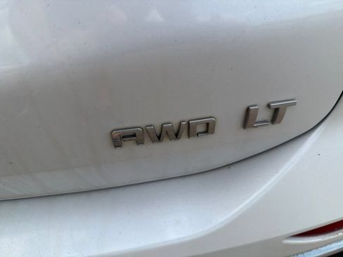 Used 2019 Chevrolet Equinox LT AWD/4WD image 8