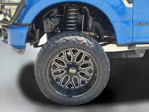Used 2020 Ford F350 Platinum w/ FX4 Off-Road Package AWD/4WD image 34