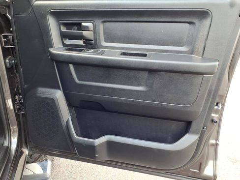 Used 2015 RAM 2500 Tradesman w/ Chrome Appearance Group AWD/4WD image 11