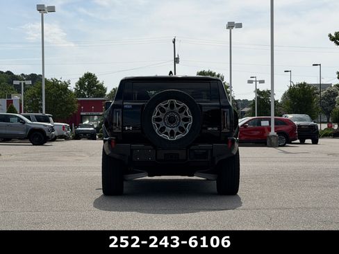 Used 2025 GMC Hummer EV 3X AWD/4WD image 6