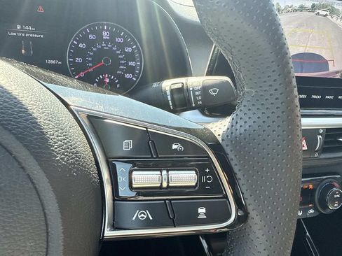 Used 2023 Kia Forte GT-Line w/ GT-Line Premium Package FWD image 31