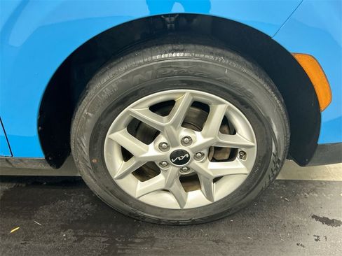 Certified 2023 Kia Soul S image 8