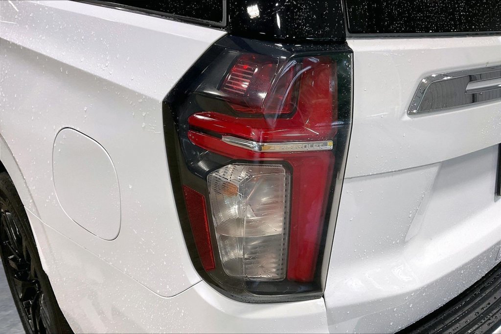 Used 2023 Chevrolet Tahoe LT w/ Luxury Package AWD/4WD image 24
