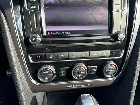 Used 2018 Volkswagen Passat 2.0T S image 20