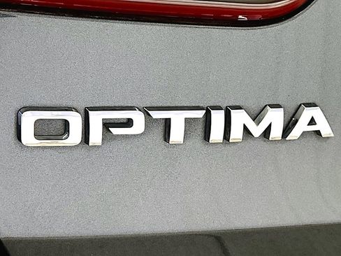 Used 2019 Kia Optima S w/ S Panoramic Sunroof Package image 35