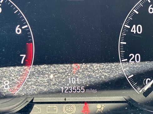 Used 2018 Honda Accord EX-L image 24