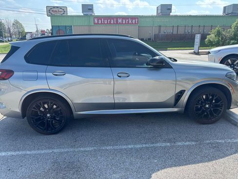 Used 2022 BMW X5 M w/ Competition Package image 6