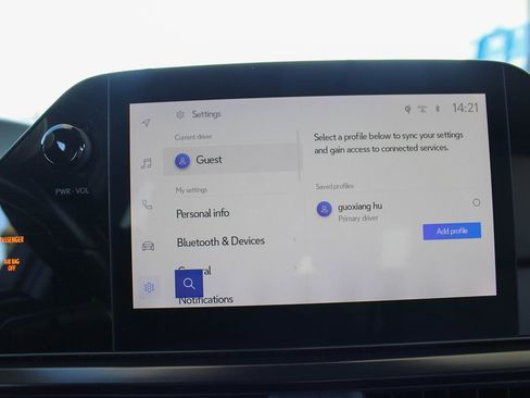 Used 2023 Lexus UX 250h FWD w/ Accessory Package (Z1) image 31