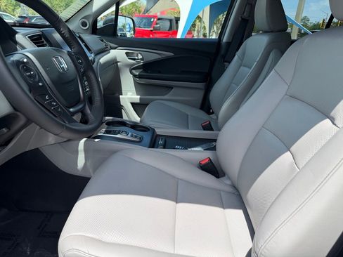 Used 2023 Honda Ridgeline RTL image 18