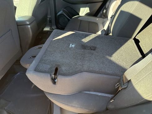 Used 2023 Chevrolet TrailBlazer LT image 34