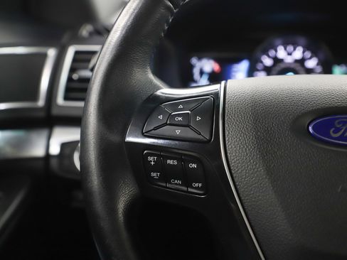 Used 2016 Ford Explorer Limited w/ Equipment Group 301A image 27
