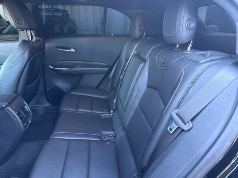 Used 2019 Cadillac XT4 Sport w/ Driver Awareness Package AWD/4WD image 5