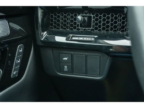 Used 2025 Honda CR-V EX-L image 28