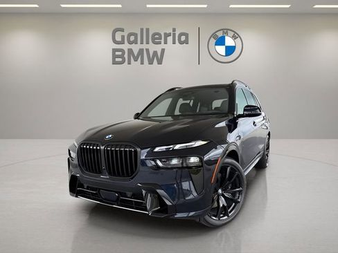 Used 2026 BMW X7 xDrive40i w/ M Sport Package image 1