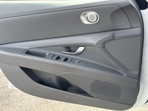 Used 2023 Hyundai Elantra SEL w/ Cargo Package image 25