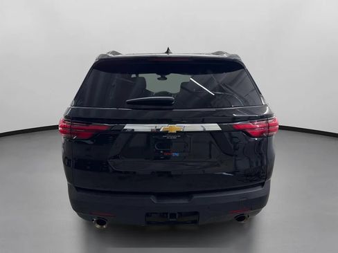 Used 2023 Chevrolet Traverse LT w/ LT Premium Package AWD/4WD image 8