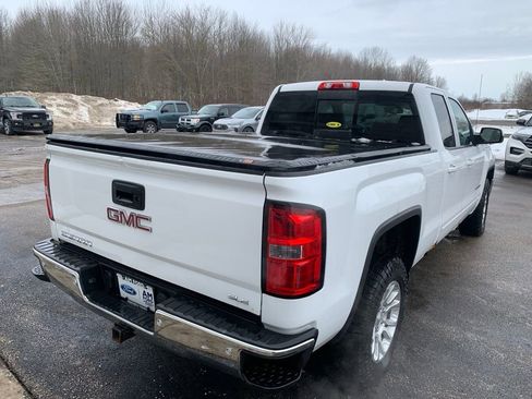 Used 2015 GMC Sierra 1500 SLE w/ SLE Value Package image 7