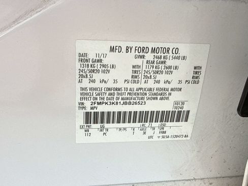Used 2018 Ford Edge Titanium w/ Equipment Group 302A FWD image 27