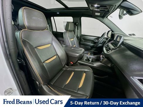 Used 2022 GMC Yukon XL AT4 AWD/4WD image 38