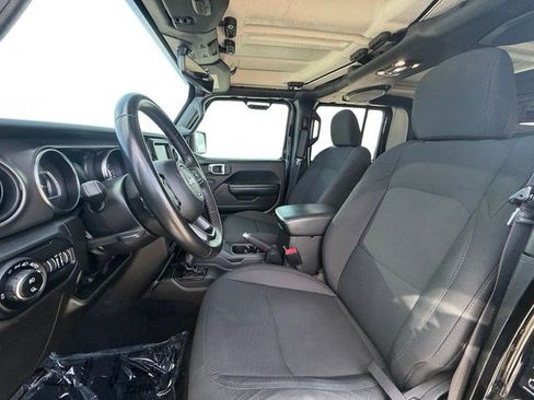 Used 2022 Jeep Gladiator Sport AWD/4WD image 10