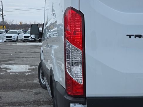 New 2026 Ford Transit 250 148 Medium Roof RWD image 11