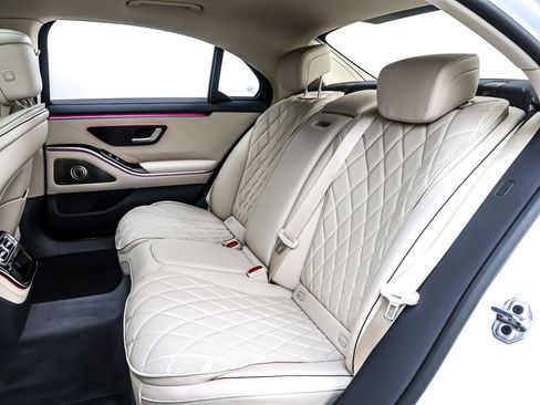 New 2026 Mercedes-Benz S 580 4MATIC Sedan image 8