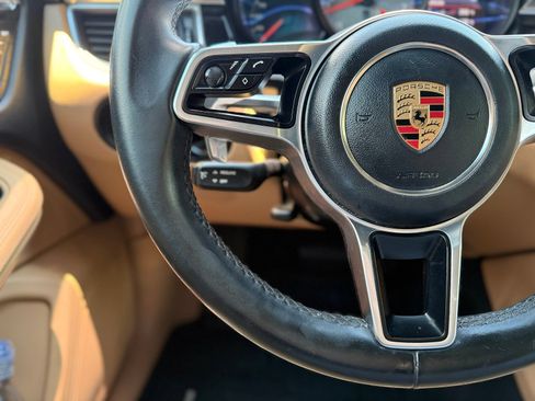 Used 2018 Porsche Macan S AWD/4WD image 26