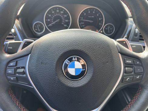 Used 2018 BMW 330i Sedan image 18