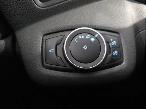 Used 2017 Ford Escape S image 29