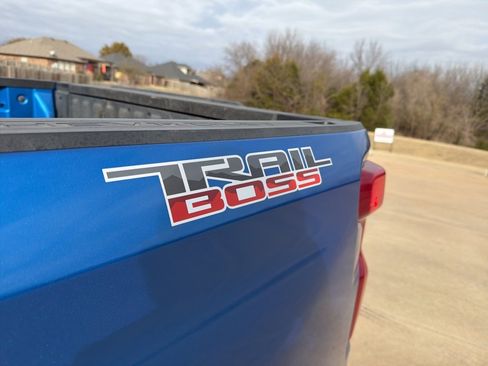 Used 2022 Chevrolet Silverado 1500 LT Trail Boss image 16