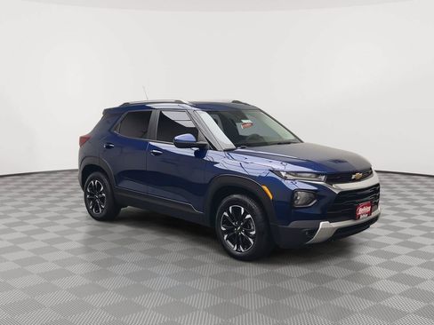 Used 2022 Chevrolet TrailBlazer LT w/ Convenience Package AWD/4WD image 30