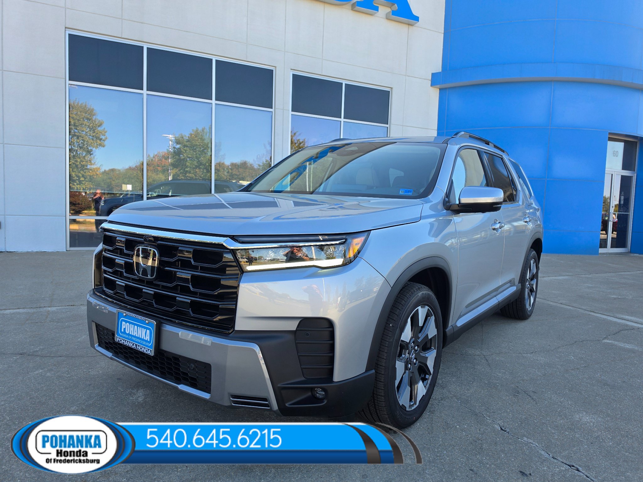 New 2026 Honda Pilot TrailSport image 2