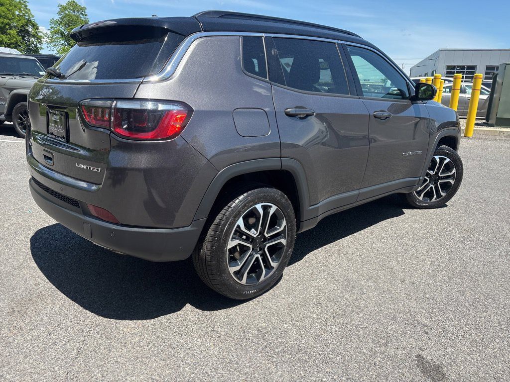 Certified 2023 Jeep Compass Limited AWD/4WD image 4