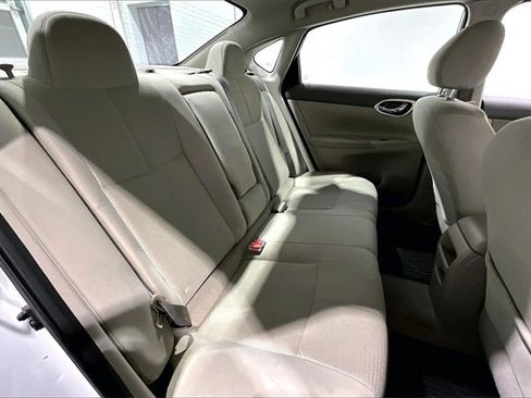 Used 2014 Nissan Sentra S image 26